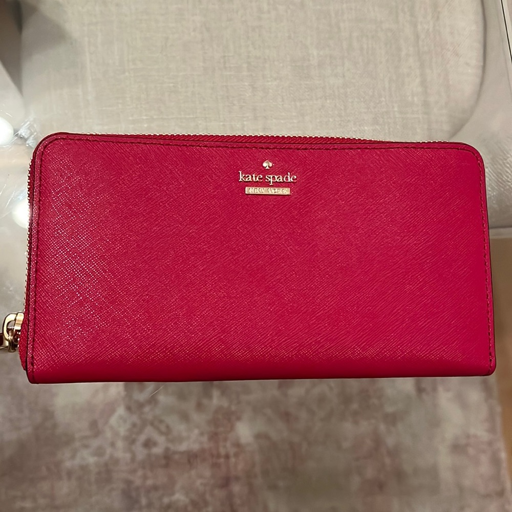 Kate Spade Wallet - Used Once